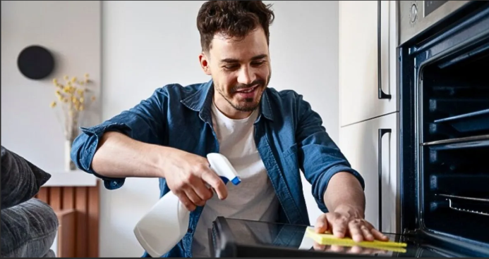 Monitoring kebersihan area dapur umum standar dapur MBG